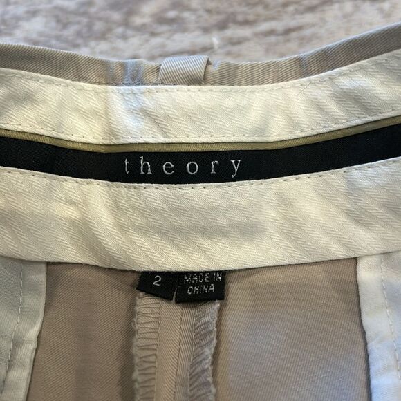 Theory tan Chinos Versatile Cotton Blend 2 - Picture 4 of 9